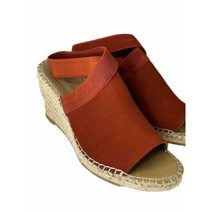 ADRIENNE VITTADINI Women's Calla Espadrille‎ Wedge Sandal, Size 9 Orange